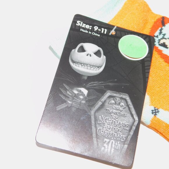 The Nightmare Before Christmas Sally Mens 9 - 11 Crew Socks NEW - Picture 2 of 4